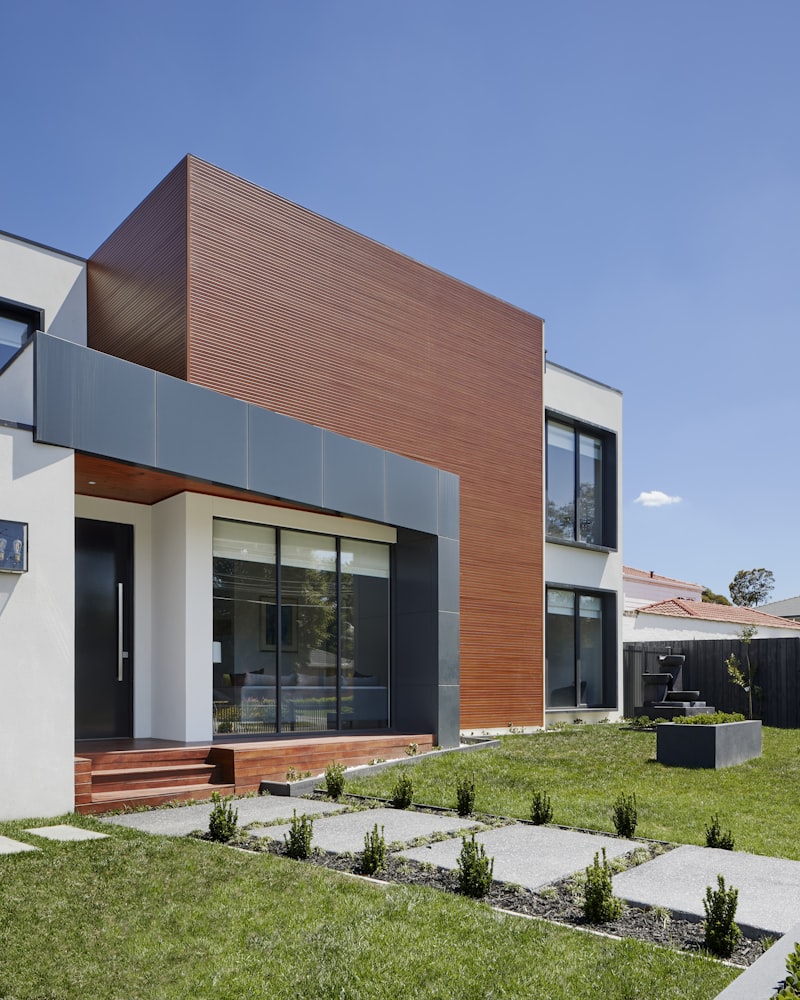 Second-story addition and master suite